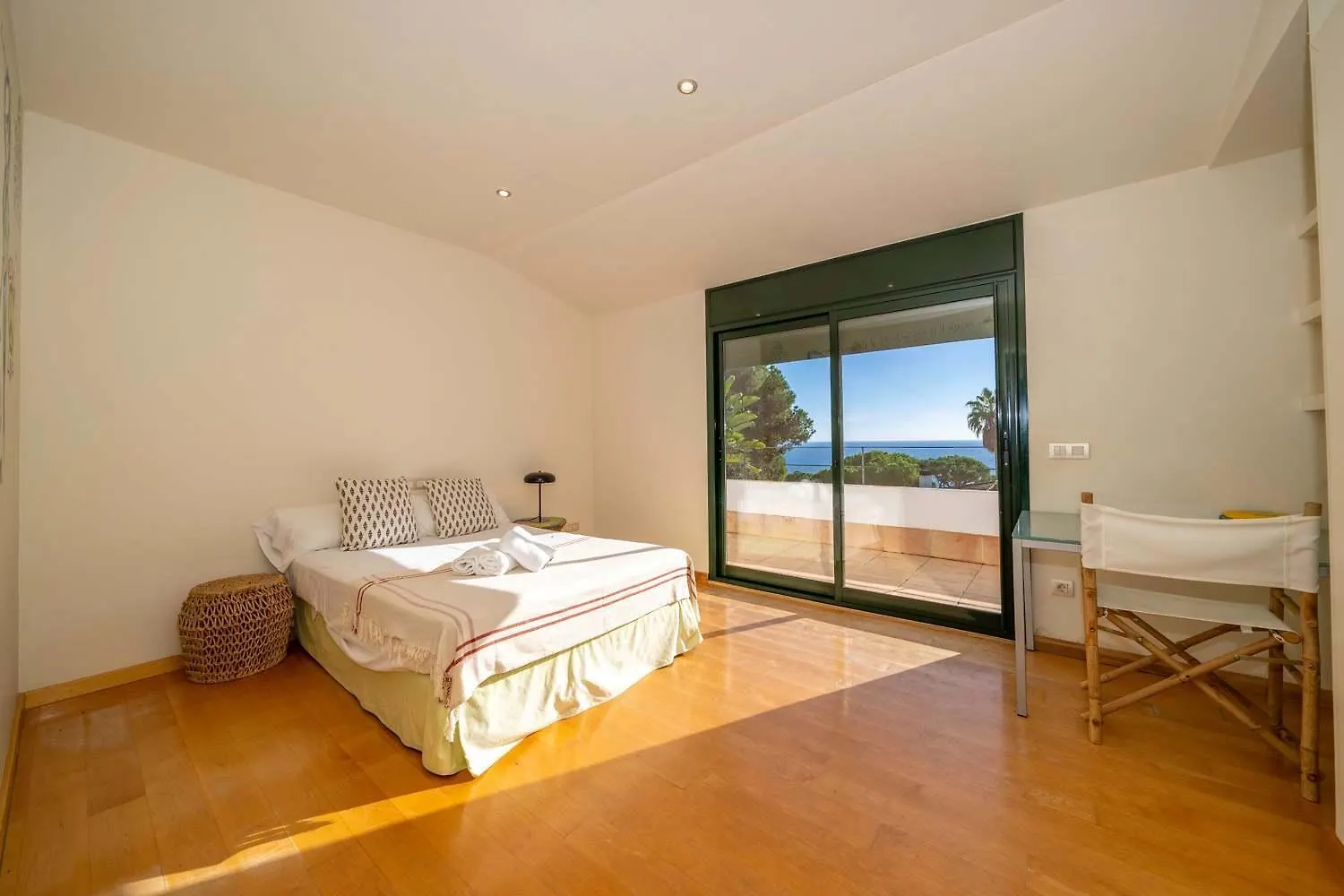 Villa Les Oliveres - Lux Houses Experience 료렛 드 마르 스페인