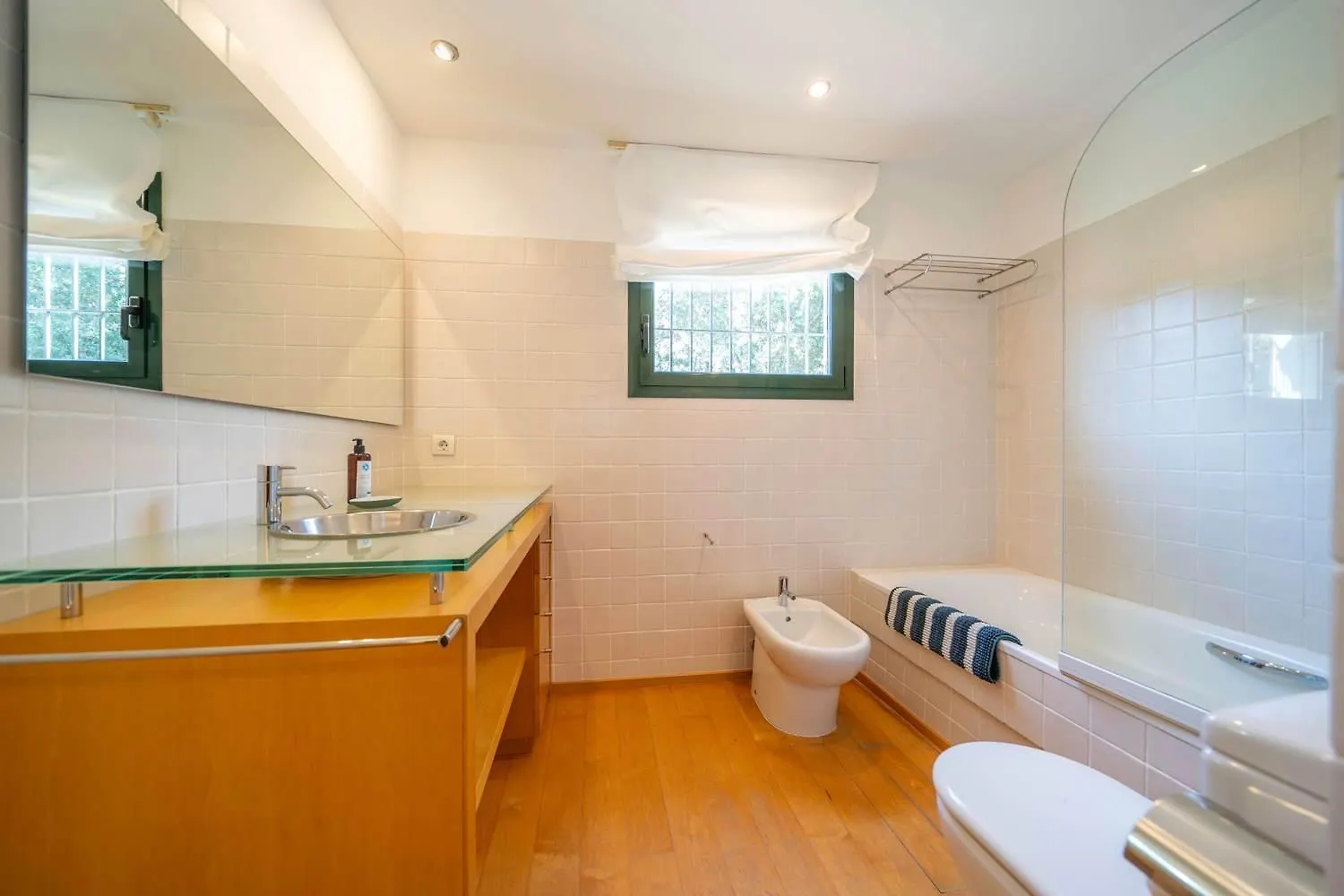 Villa Les Oliveres - Lux Houses Experience 료렛 드 마르