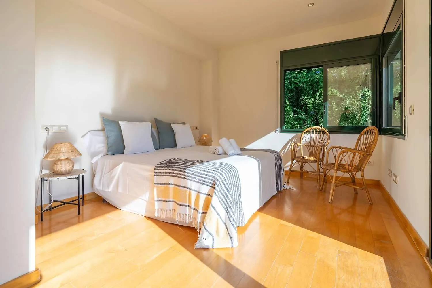 Villa Les Oliveres - Lux Houses Experience 료렛 드 마르